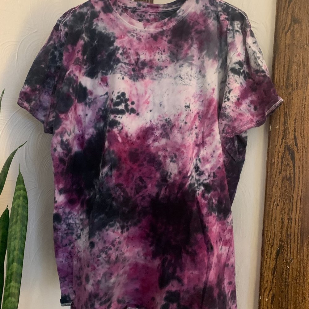 Men's Large Purple Psychedelic Tie Dye T-Shirt